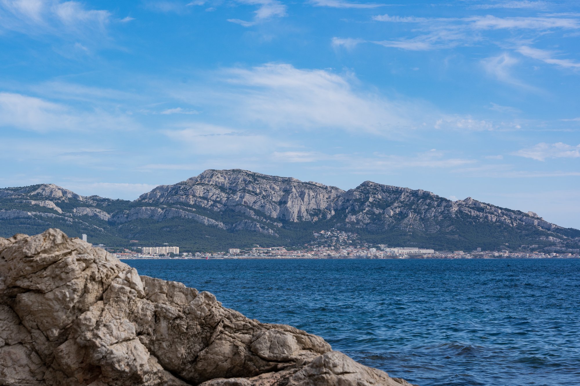 Looking south from Anse de Maldormé towards La Pointé Rouge.